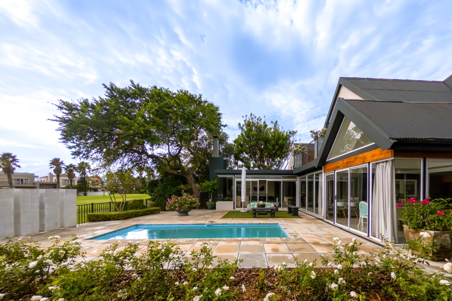 4 Bedroom Property for Sale in Greenways Golf Estate Western Cape